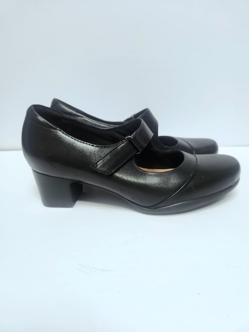 Black Clarks Rosalyn Wren Comfort Heel Leather 8 WIDE